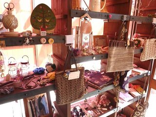 11051405.jpg
